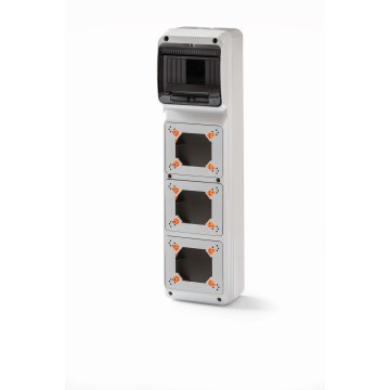 Quadro vuoto Rosi 6 moduli con 3 flange per prese CEE ad incasso 18.3006